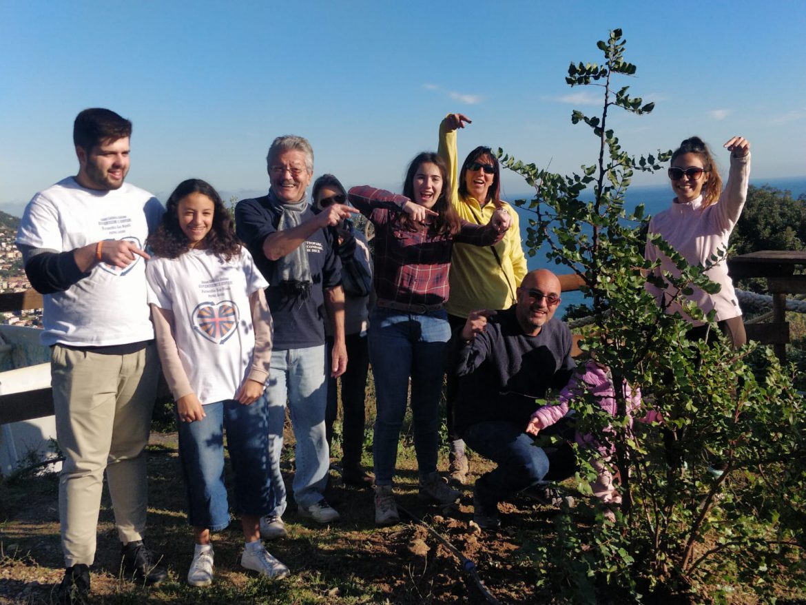 Liguria. Giornata Nazionale degli Alberi celebrata in ritardo a causa del meteo