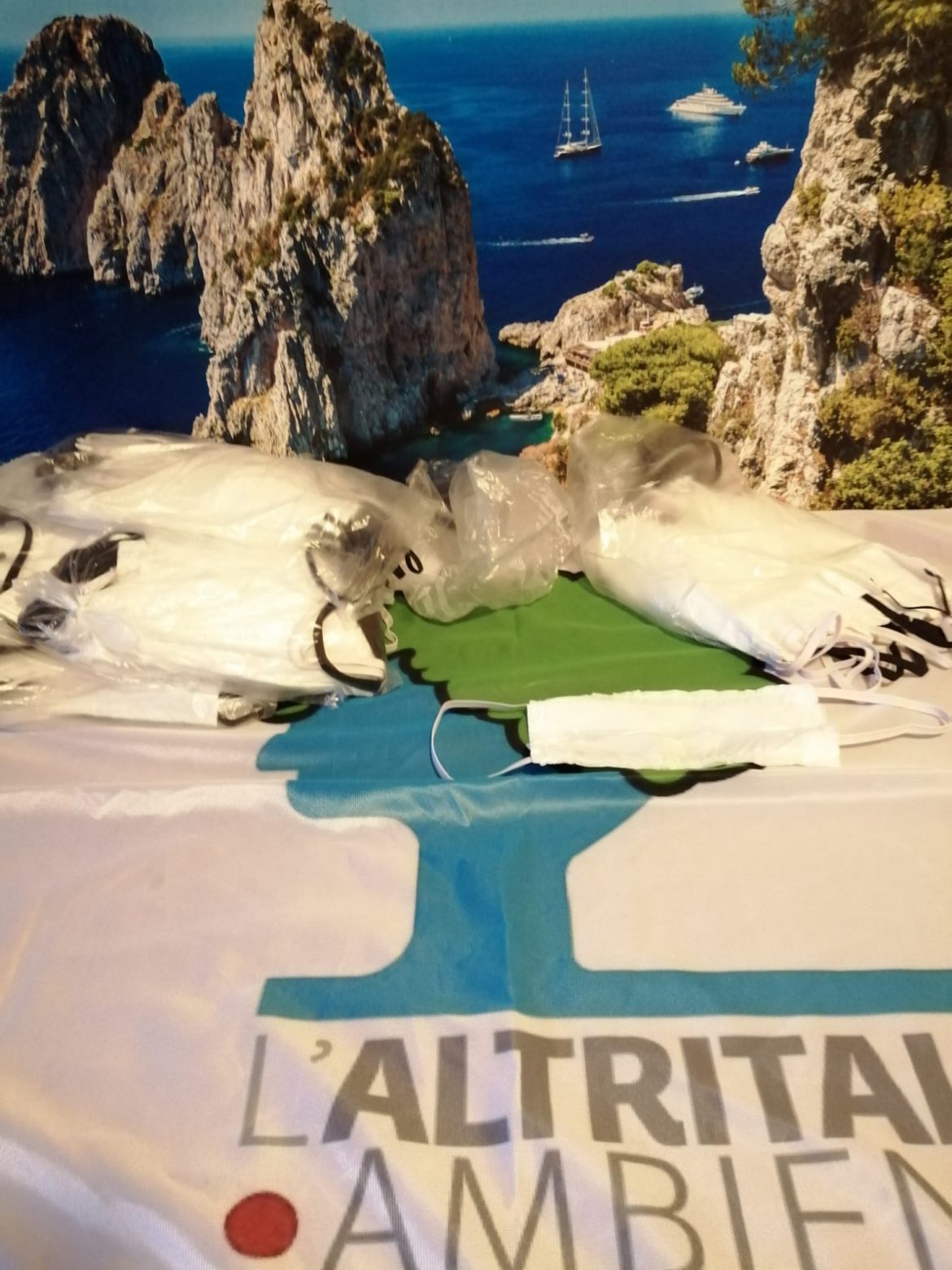 giosuè4 Virus&Solidarietà: Dalla Puglia arrivano le mascherine per la sezione della Penisola Sorrentina