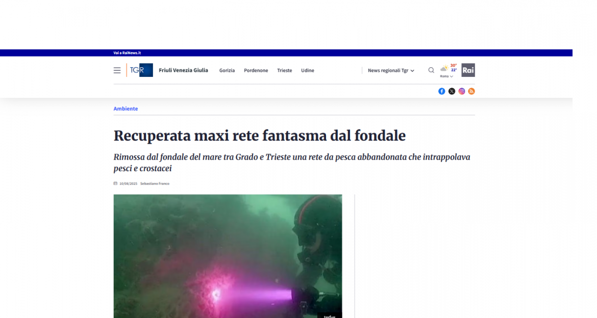 RAINEWS P.PAGINA TRIESTE RETI 10 08 2025 Trieste: I volontari recuperano rete sul fondale